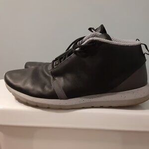 Nike RosheRun Sneakerboot Black/Grey Leather - RARE Size 15